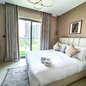  شقة By Latinem Luxury 2br Holiday Cv B609 Near Burj Khalifa