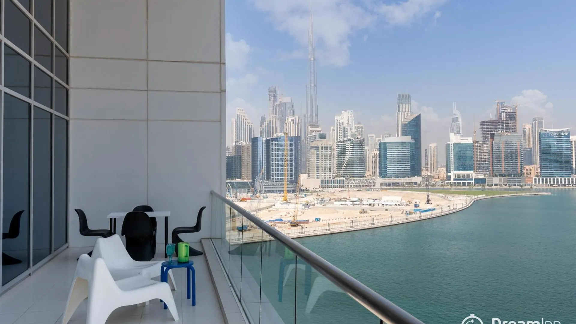 شقة Dream Inn Apartments- West Wharf Tower Canal View دبي الإمارات العربية المتحدة